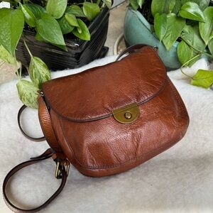 Fossil Emi Saddle Bag leather cross body messenger shoulder bag adjustable strap